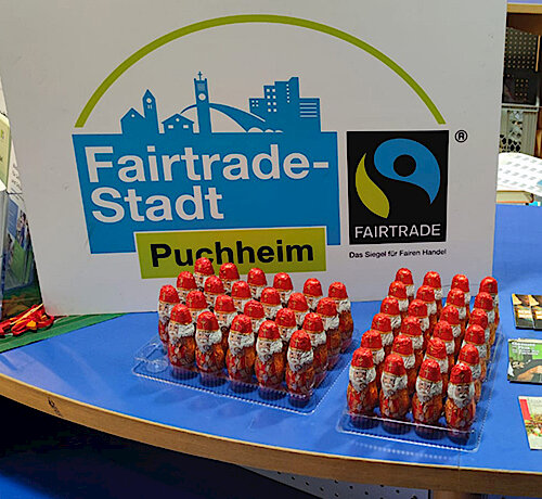Faire und nachhaltige Weihnachtszeit – Nikolaus-Verteilaktion in der Stadtbibliothek